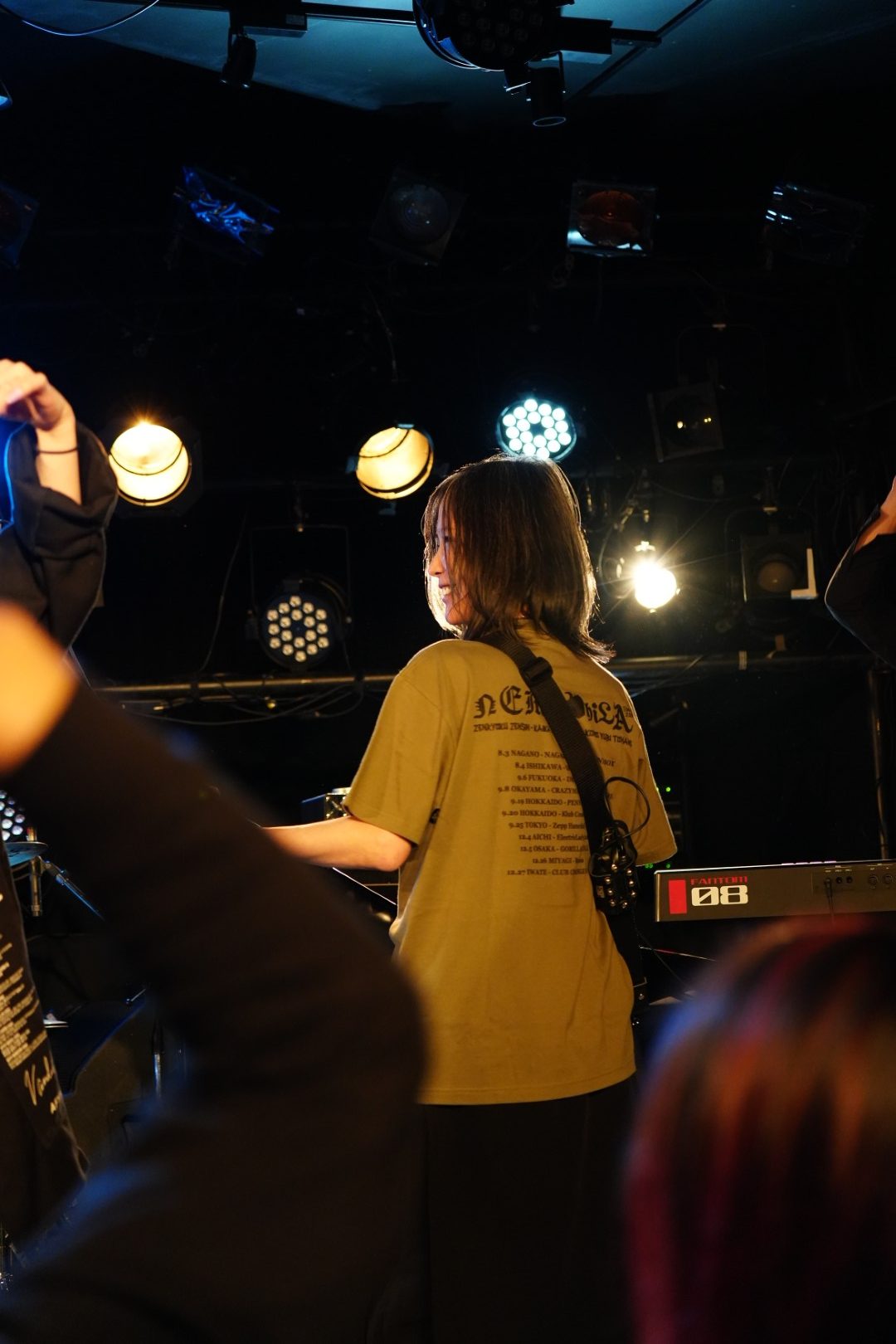 ライブハウスでのドラマチックな撮影。名古屋市中区錦3丁目BAR BLACK STAR経営のRionaさん。 ライブハウスでの出張撮影を承りました。